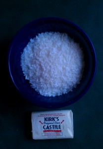Finnfemme: Kirk's Castile Soap laundry detergent recipe